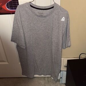 Reebok Men's Heather Gray Short Sleeve Tee